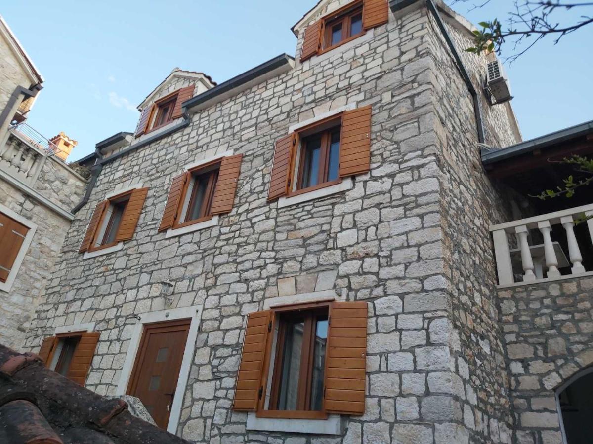 Vila Dora Supetar Apartment Exterior photo