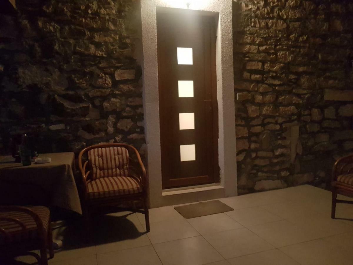 Vila Dora Supetar Apartment Exterior photo
